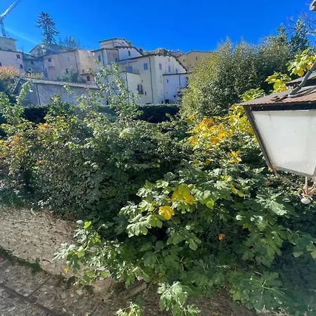 Storico Spacious City House - Car Unnecessary - Wifi - Sleeps 10 Villa *