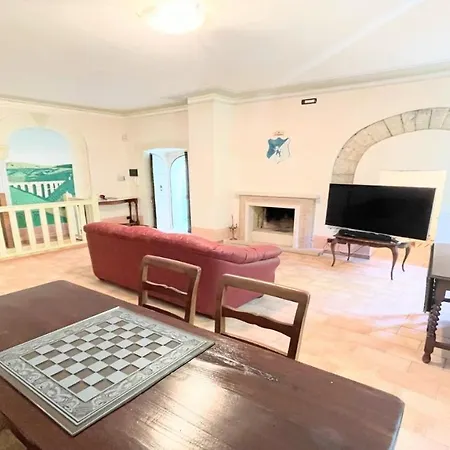 Storico Spacious City House - Car Unnecessary - Wifi - Sleeps 10 Villa *