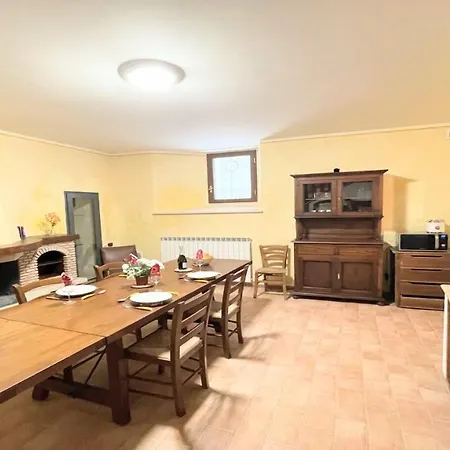 Storico Spacious City House - Car Unnecessary - Wifi - Sleeps 10 Spoleto
