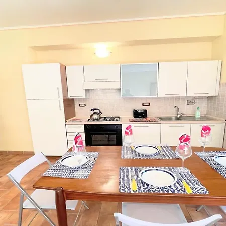 Βίλα Storico Spacious City House - Car Unnecessary - Wifi - Sleeps 10 Σπολέτο
