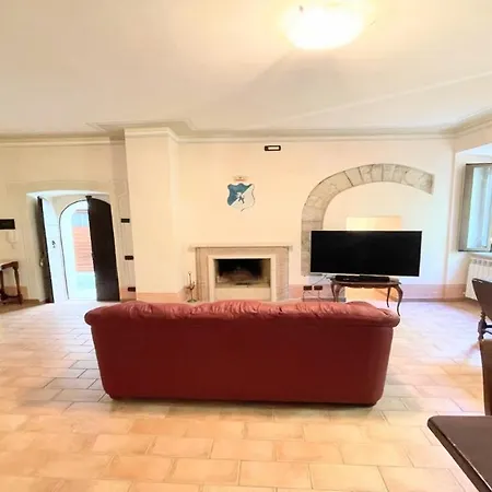 Storico Spacious City House - Car Unnecessary - Wifi - Sleeps 10 Villa *