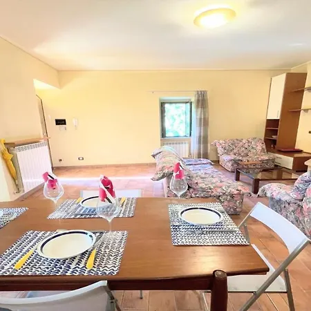 Storico Spacious City House - Car Unnecessary - Wifi - Sleeps 10 * Σπολέτο
