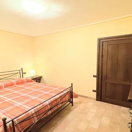 Storico Spacious City House - Car Unnecessary - Wifi - Sleeps 10 Spoleto